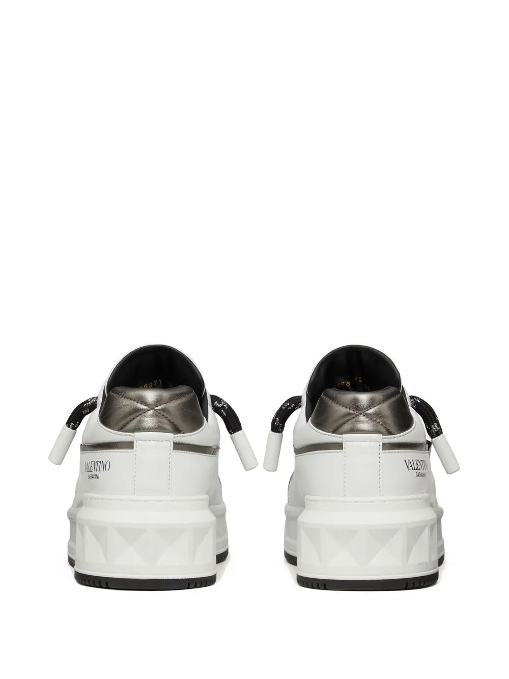 Valentino Garavani sneakers One Stud XL