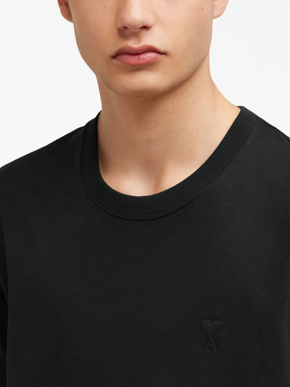 AMI Paris t-shirt à logo brodé Ami de Coeur