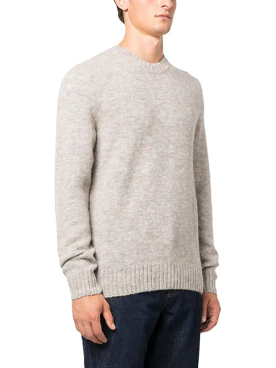 A.P.C. pull Lucas
