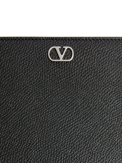 Valentino Garavani pochette plate à détail VLogo Signature