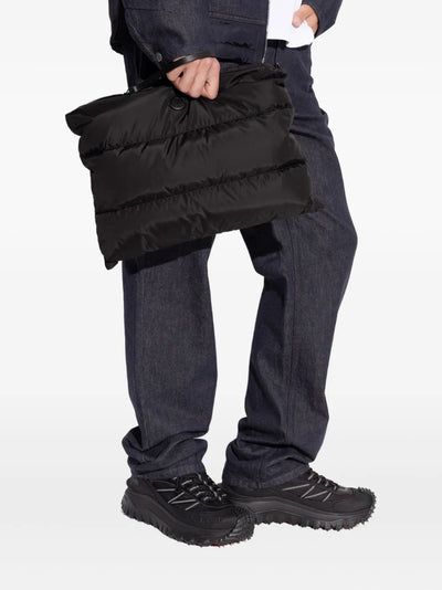 Moncler pochette à design matelassé Caradoc