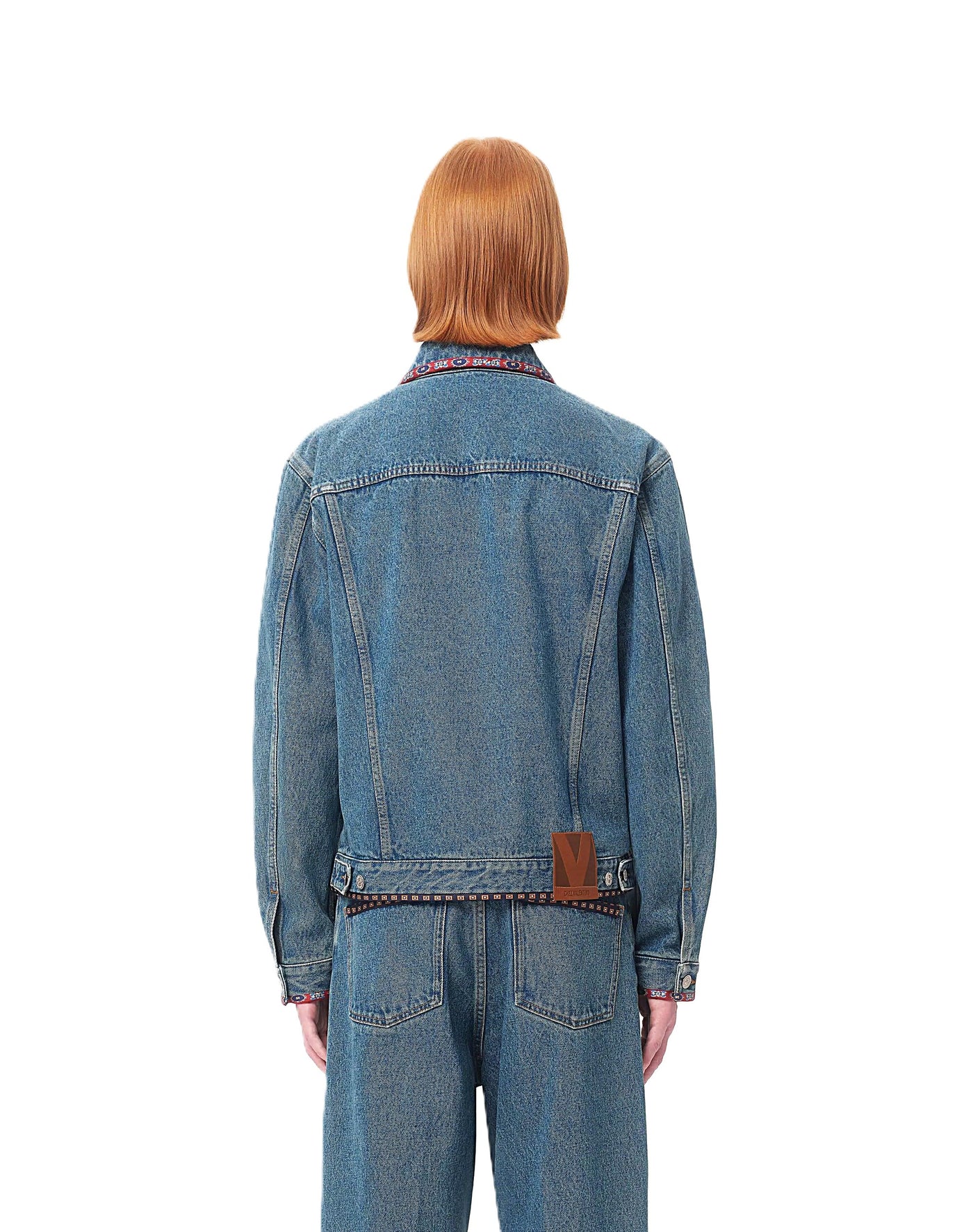 Valentino Garavani veste en jean à broderies