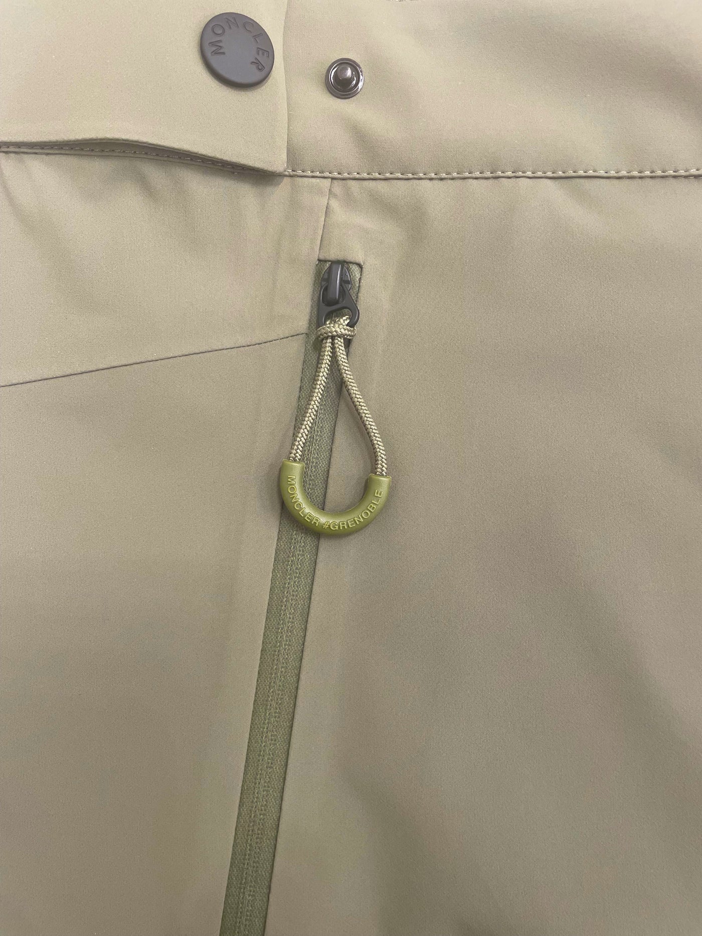 Moncler Grenoble pantalon fuselé à logo